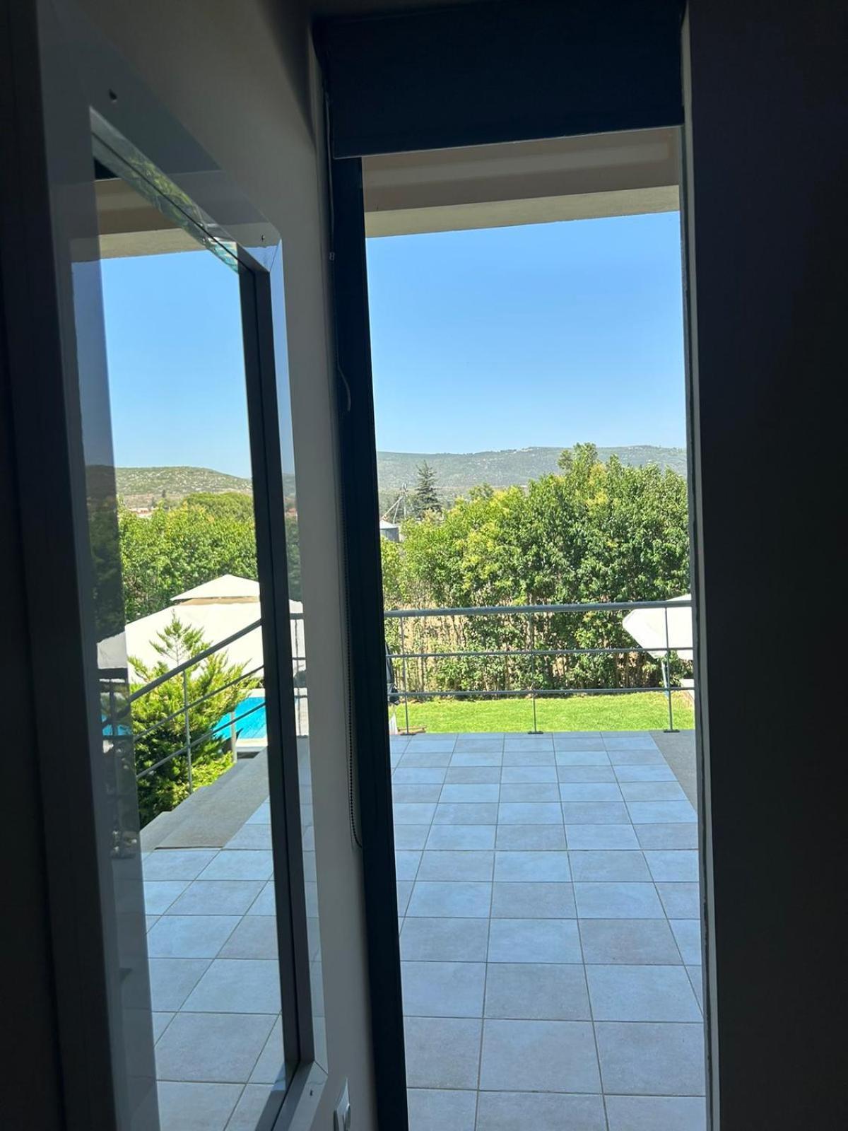 Marathón Villa Constangie מראה חיצוני תמונה