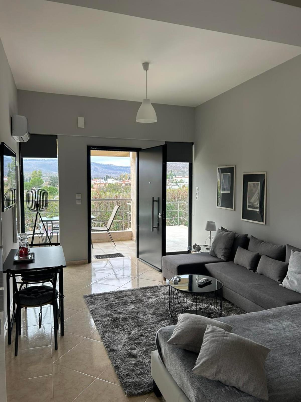 Marathón Villa Constangie מראה חיצוני תמונה