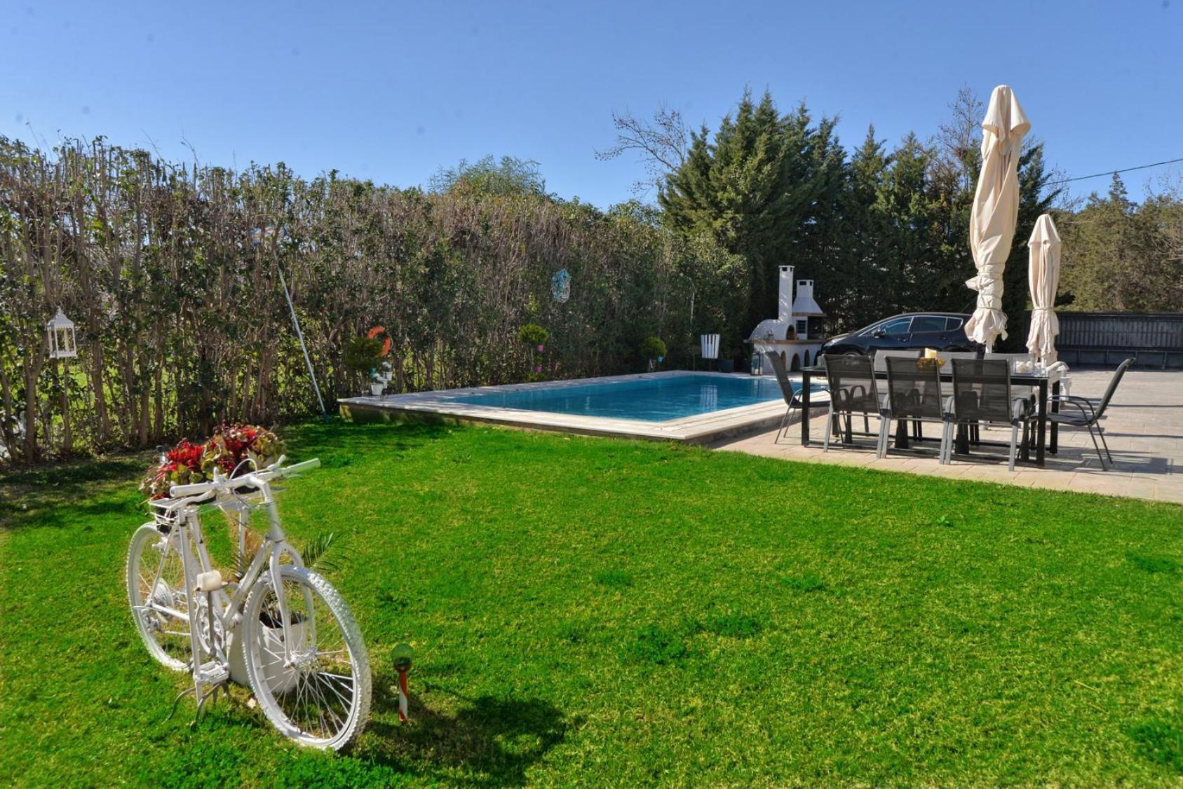 Marathón Villa Constangie מראה חיצוני תמונה